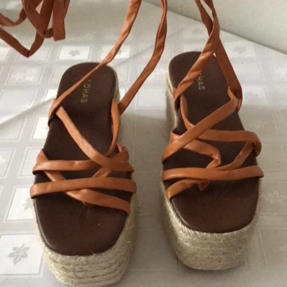 Anthropologie x Alohas Paw Paw Sprits Platform  Sandals size 37